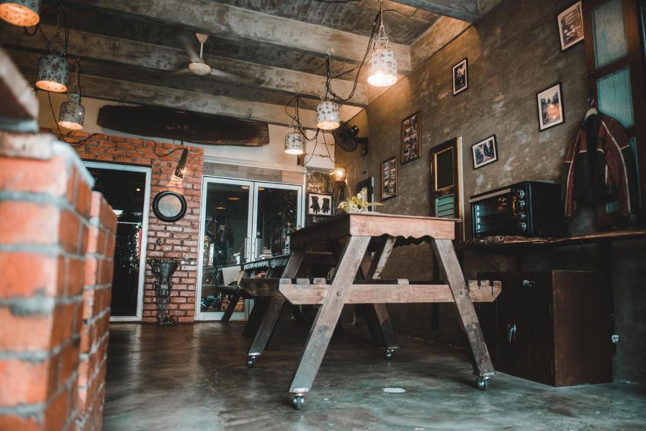 Ostello Motodorm Langkawi Kuah Esterno foto