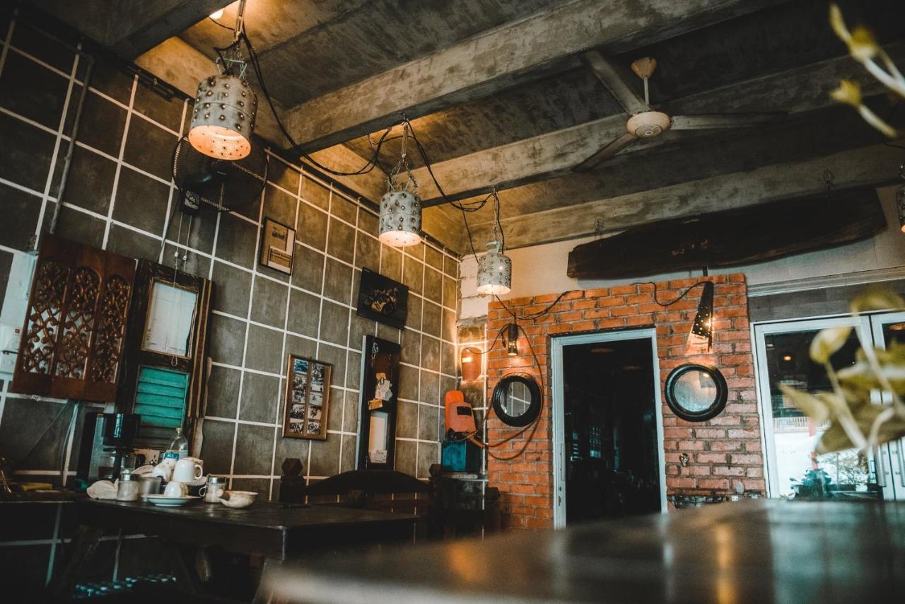 Ostello Motodorm Langkawi Kuah Esterno foto
